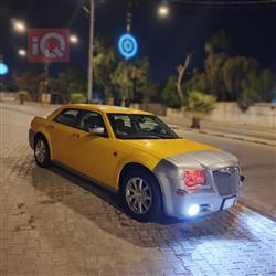 کرایسلەر 300